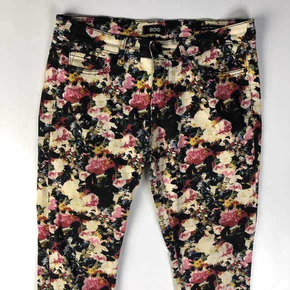 UO BDG Black & Yellow Floral Print Skinny Jeans - Picture 3 of 4